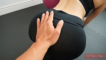 Amateur Babe Amalia Davis Gets A Creampie In A Pov Video
