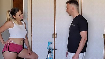 Hd Porn Video Of A Milf'S Natural Tits And Tight Ass