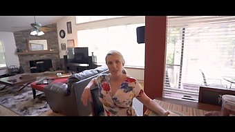 Wife'S Cfnm Handjob Experience With Friend'S Hot Mom
